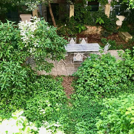 Le Ortensie Di Via Rossetti Bed & Breakfast Triëst