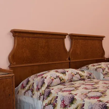 Couette-café Le Ortensie Di Via Rossetti Trieste