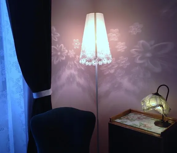 Le Ortensie Di Via Rossetti Triest